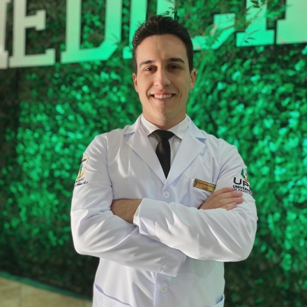 Anest Chapec� - Dr. GABRIEL JUAN KETTENHUBER COSTA CRM-SC 32337